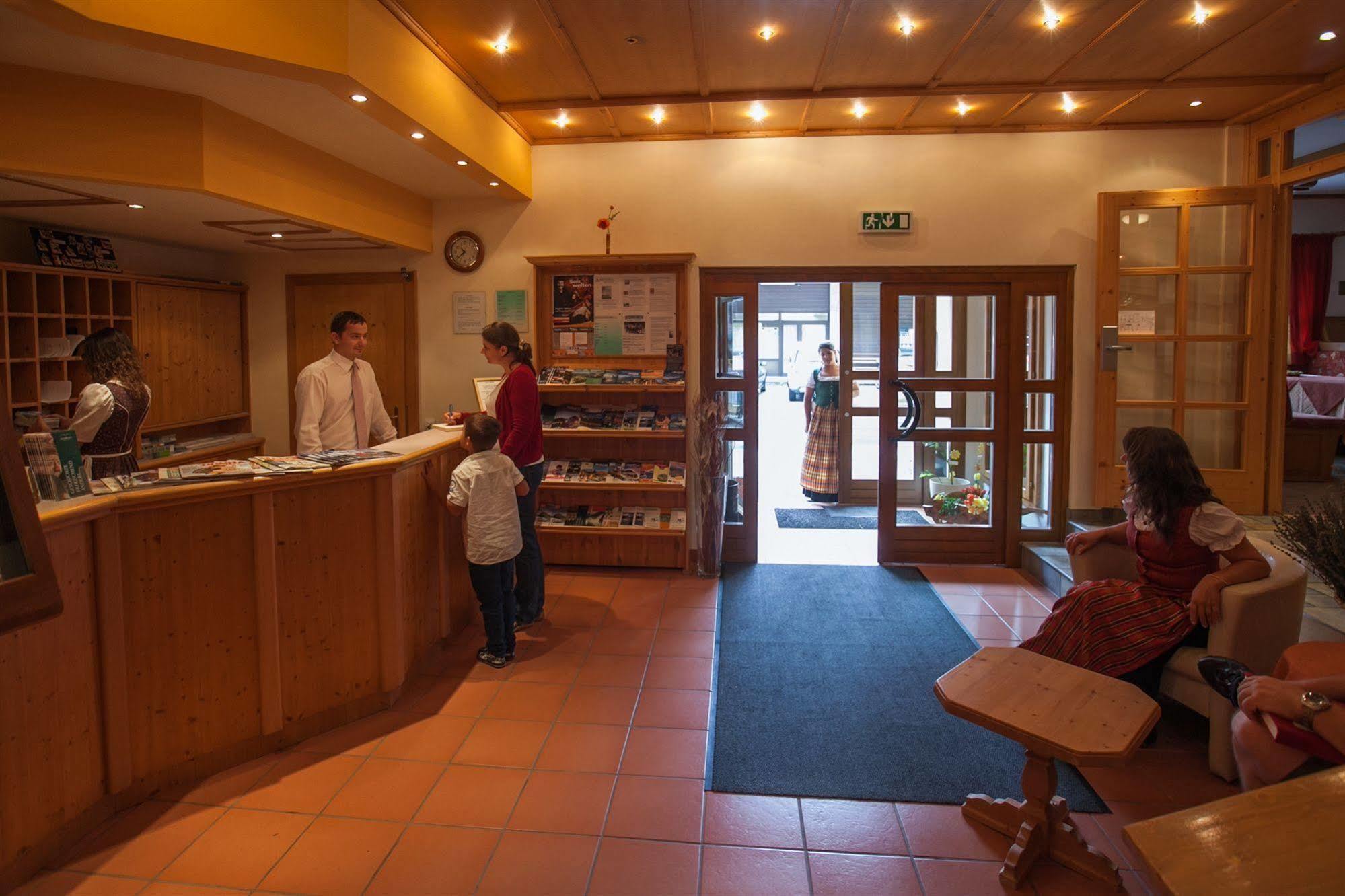 Sporthotel Dachstein West Annaberg im Lammertal Ngoại thất bức ảnh
